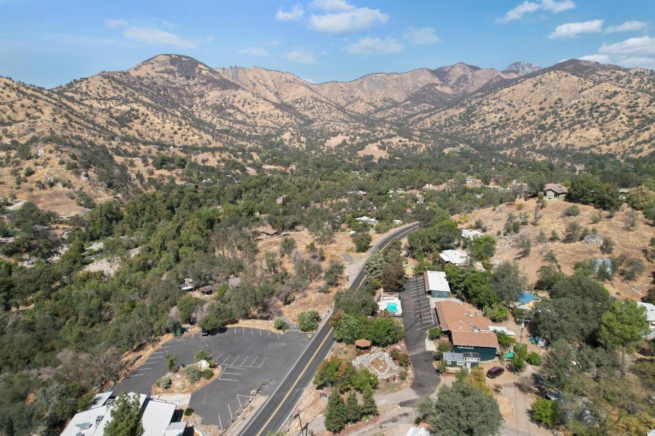 The Belle Sequoia Motel Rm9 Three Rivers Eksteriør bilde