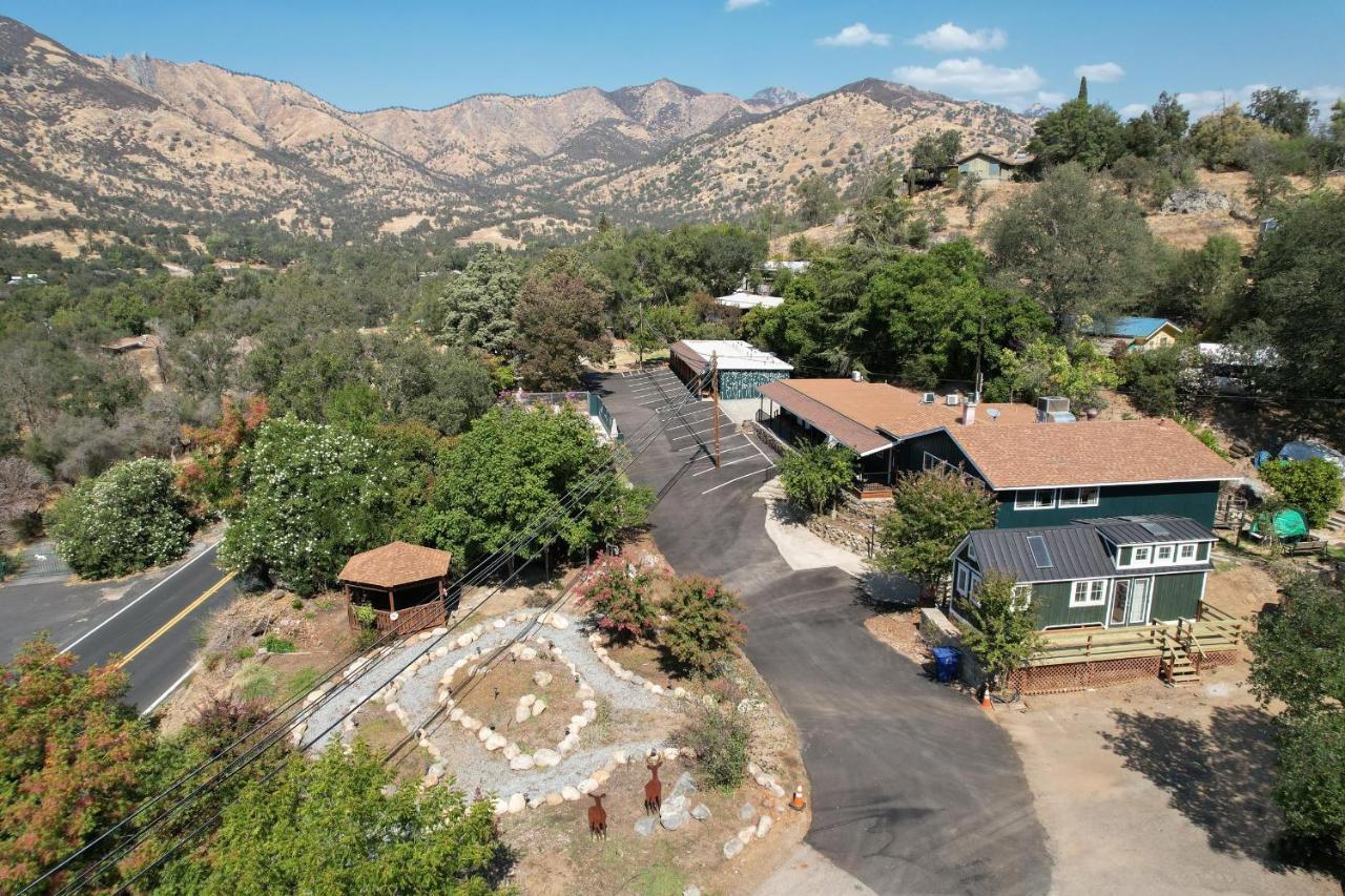 The Belle Sequoia Motel Rm9 Three Rivers Eksteriør bilde