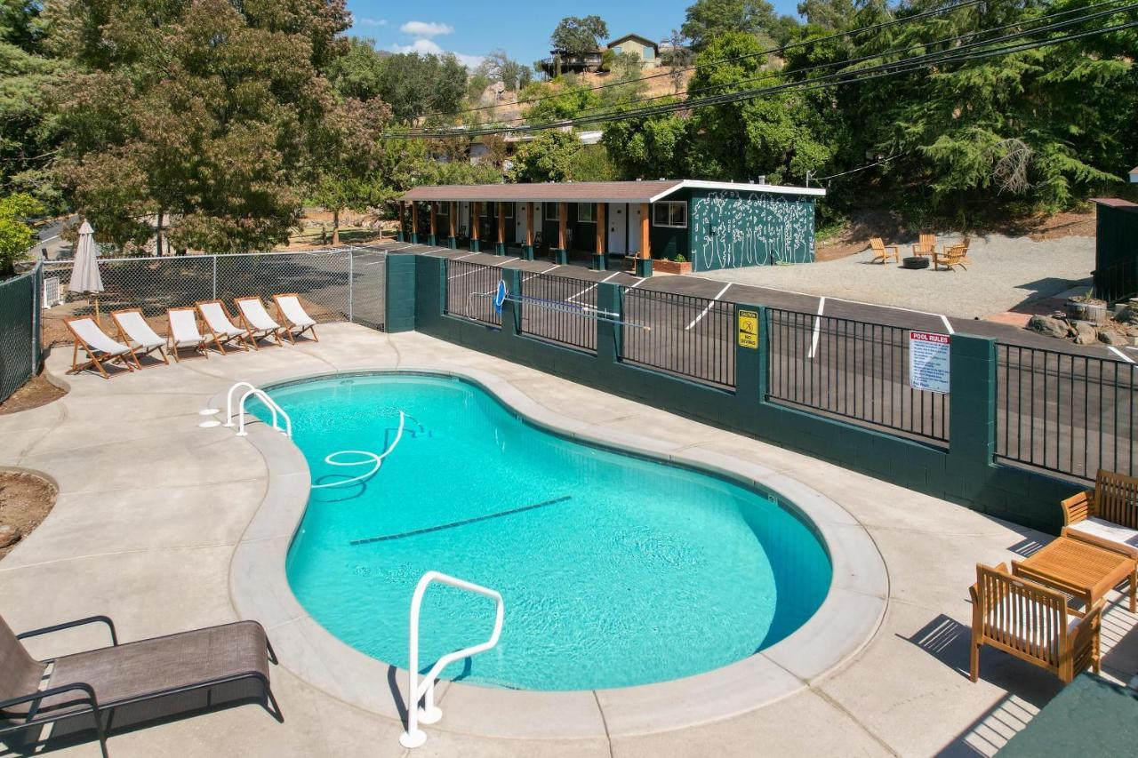 The Belle Sequoia Motel Rm9 Three Rivers Eksteriør bilde