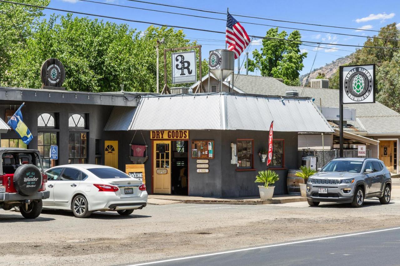 The Belle Sequoia Motel Rm9 Three Rivers Eksteriør bilde