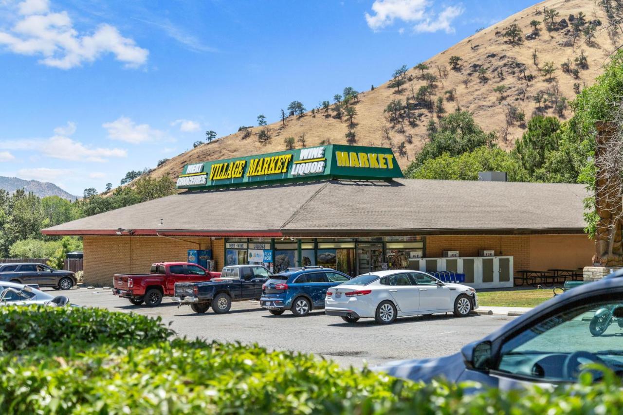 The Belle Sequoia Motel Rm9 Three Rivers Eksteriør bilde