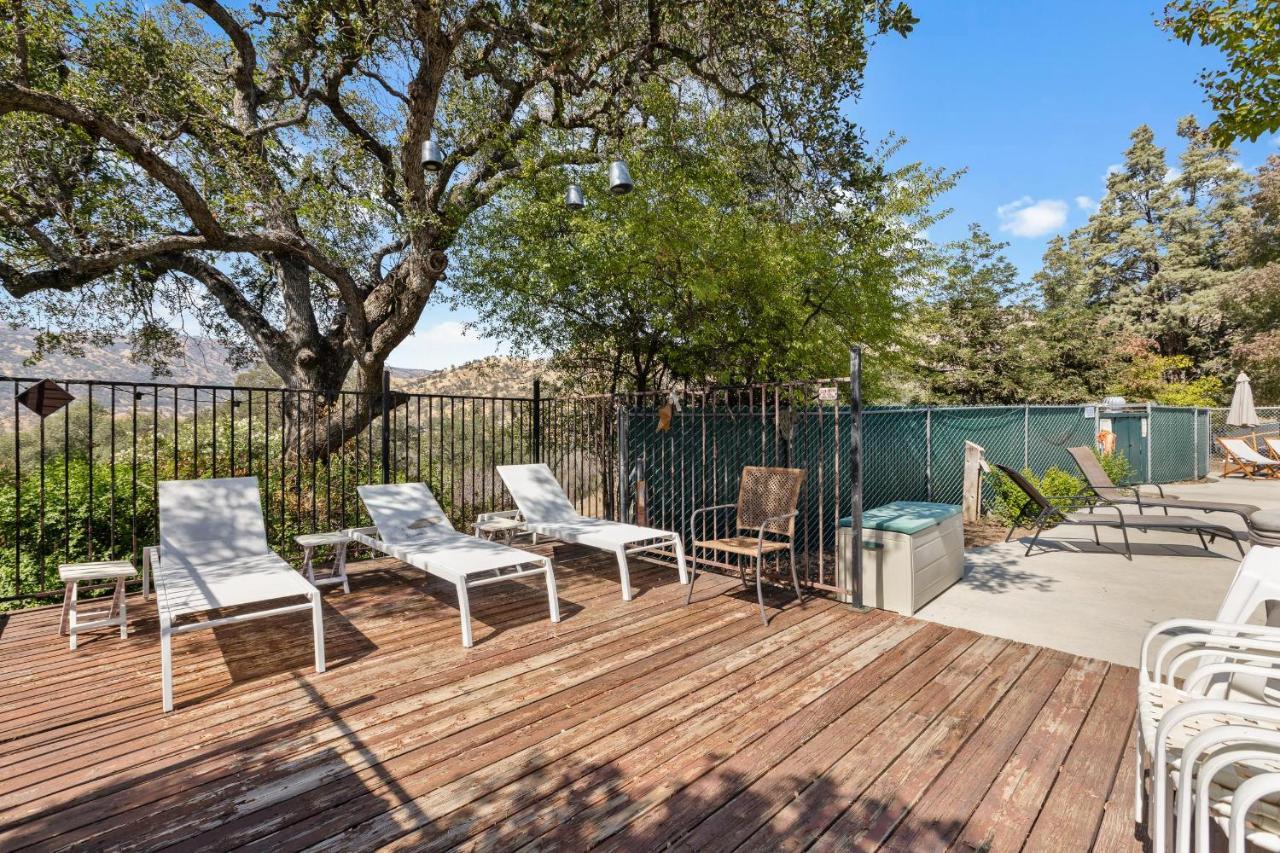 The Belle Sequoia Motel Rm9 Three Rivers Eksteriør bilde